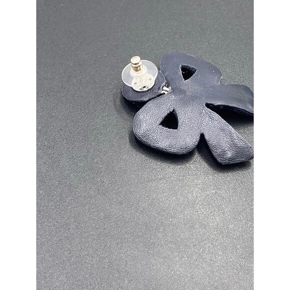 Mignonne Gavigan Lorraine Blue Beaded Leather‎ Back Bow Earrings *Single - Picture 6 of 7